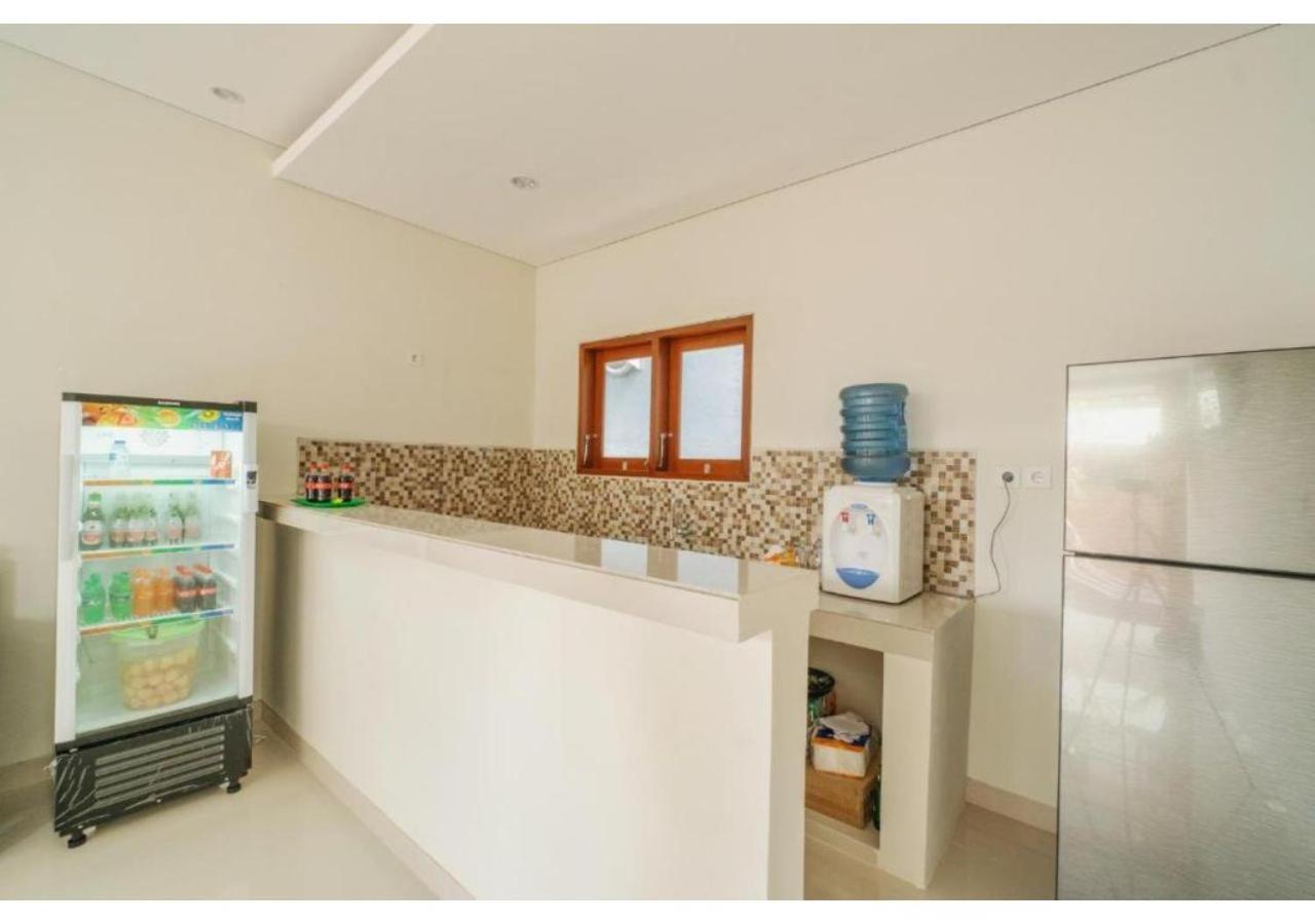 Komala Homestay Canggu Exteriör bild